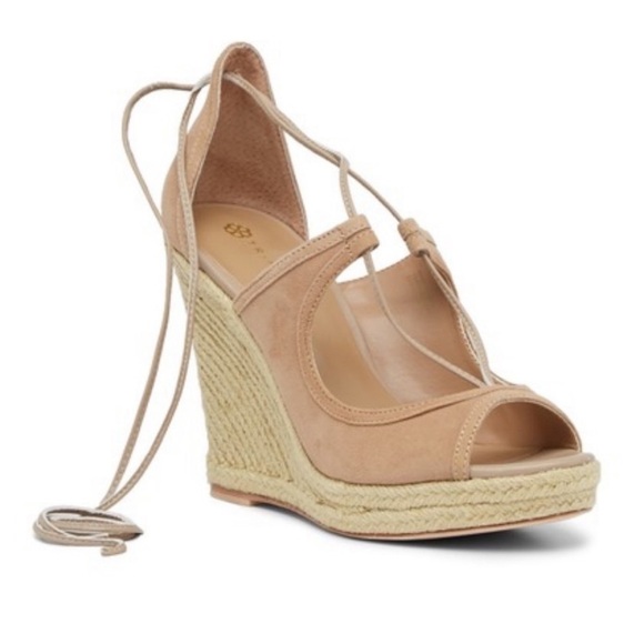Trina Turk Lace Up Wedge Espadrille Tan Sandals Size 9 NEW - Picture 3 of 8